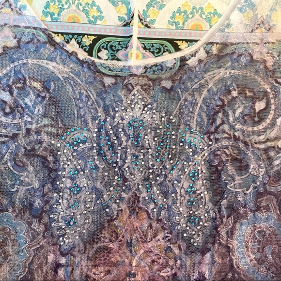 Brittany Black Sleeveless Pullover Layered Top - Picture 3 of 8